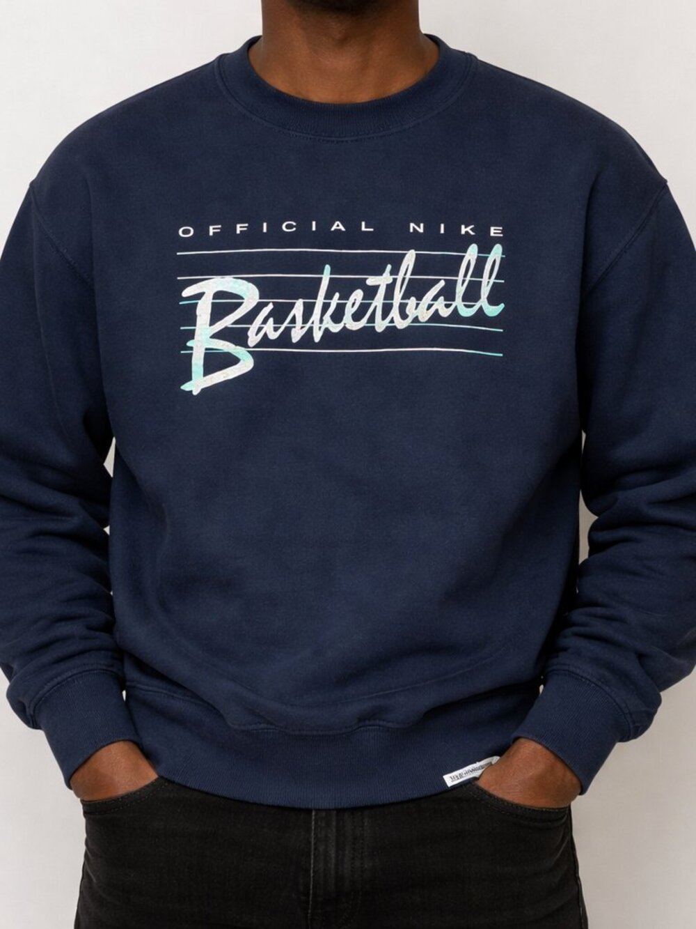 Nike Dri Fit Sweatshirt Mens Small Black Basketball Standard Issue Crew Neck